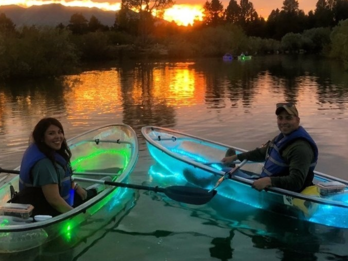 a small boat in a body of water